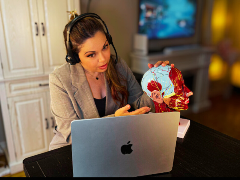 face yoga and Gua Sha course English Toronto canada online courses