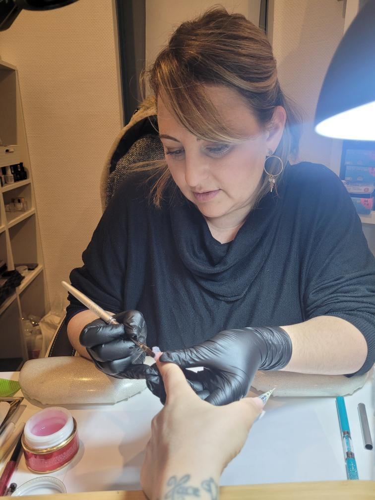 formation onglerie extention ongle en gel et acrygel chablon