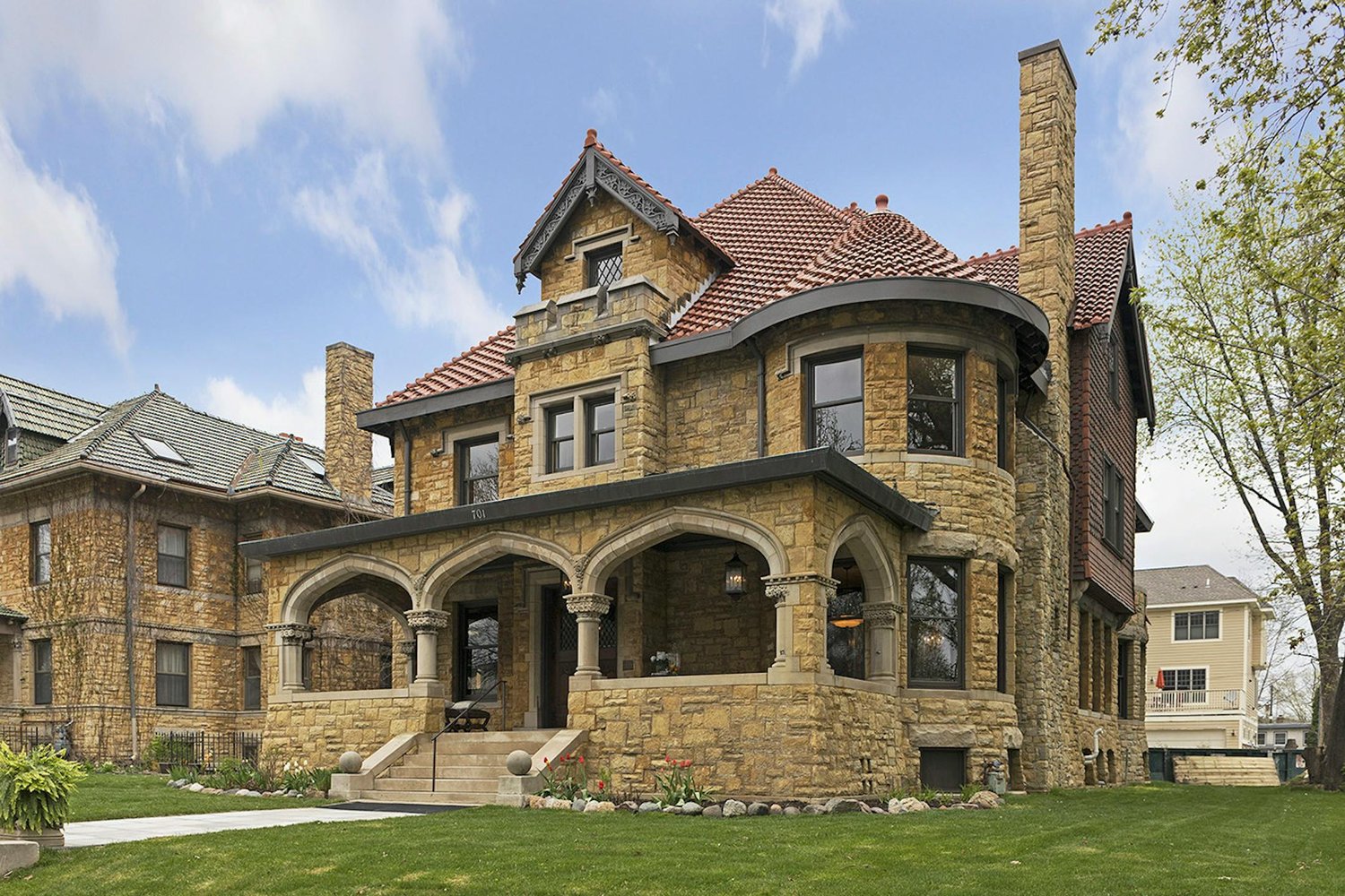 Summit Avenue Mansion