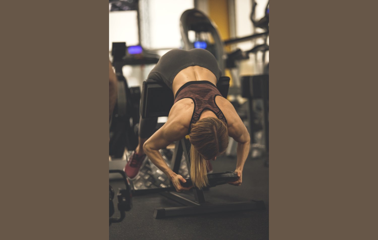 hyperextension back extension hip extension 45 degrees roman chair glutes hamstrings posterior chain lower back