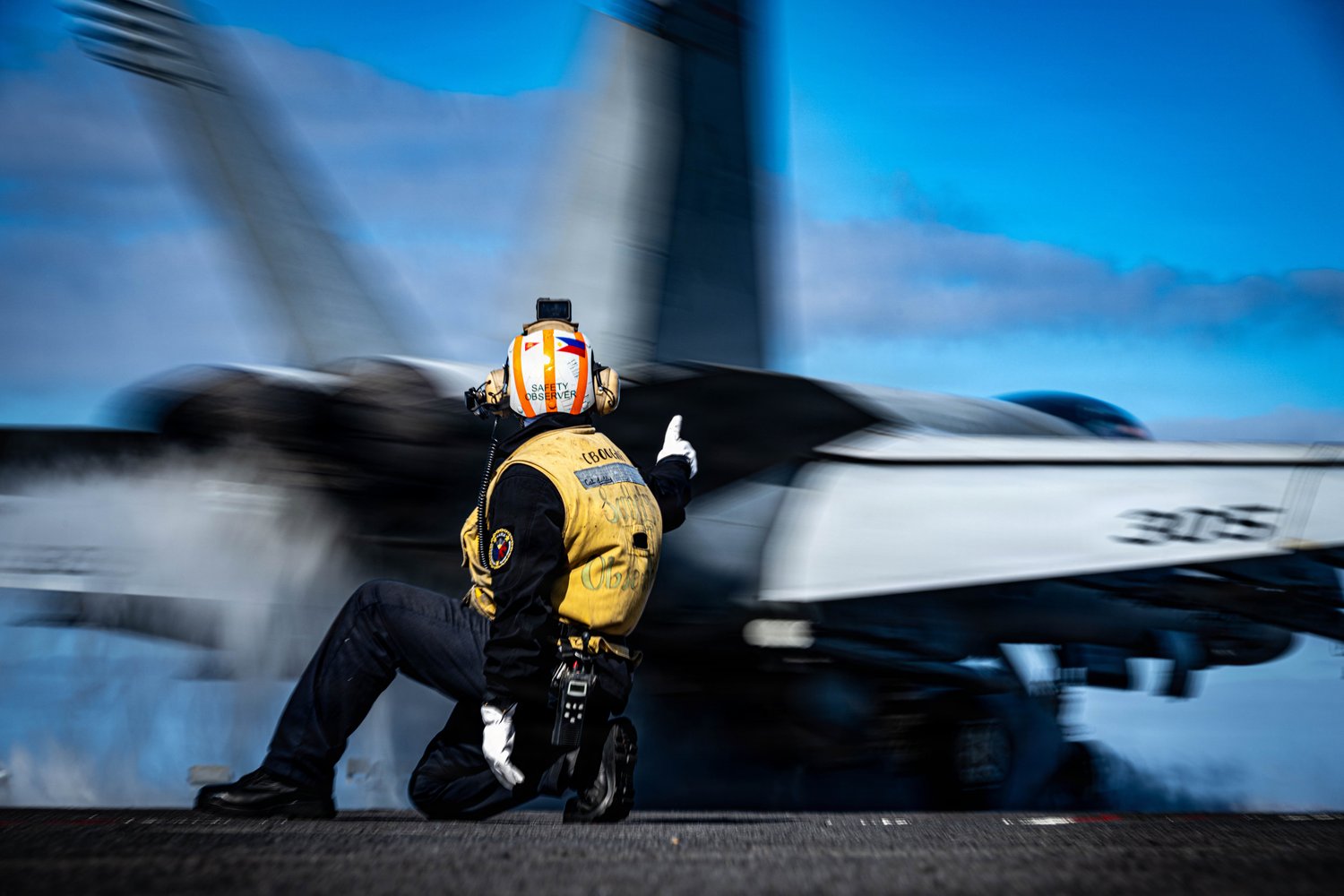 Best wallpaper and background, picture, video, news, Military, Aircraft, Jet Aircraft, Jet Fighter, F-14 Tomcat, F-15 Strike Eagle, F/A-18 Super Hornet, C-130 Hercules, Airborne, F-22 Raptor, AWACS, Military picture, Military video, Aviation, Boeing, Airb