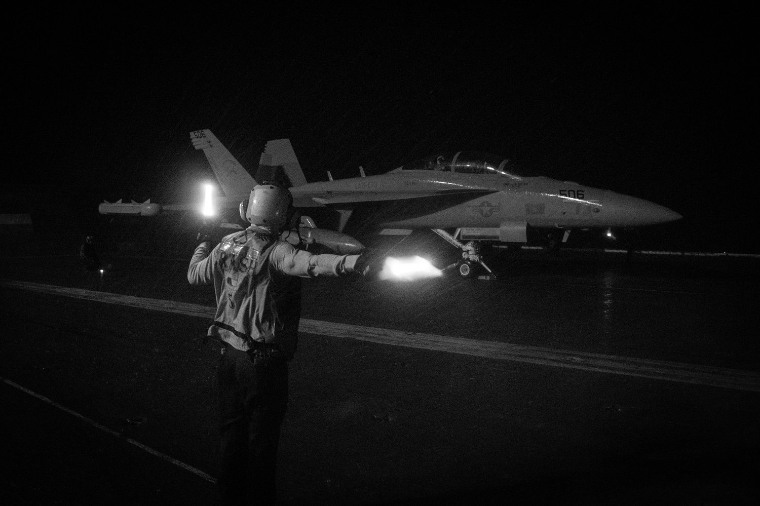Best wallpaper and background, picture, video, news, Military, Aircraft, Jet Aircraft, Jet Fighter, F-14 Tomcat, F-15 Strike Eagle, F/A-18 Super Hornet, C-130 Hercules, Airborne, F-22 Raptor, AWACS, Military picture, Military video, Aviation, Boeing, Airb