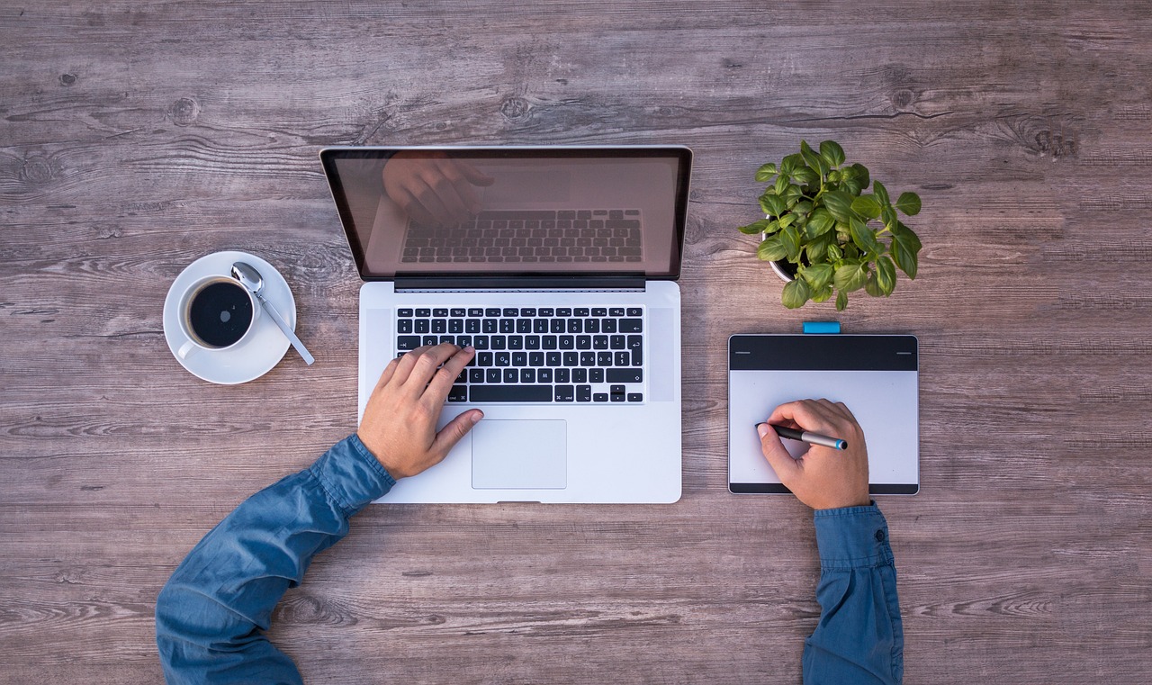 The Content Business OS scalable finance and ROI tracker for creators – Excel & Google Sheets framework to increase YouTube, TikTok, Instagram revenue and profitability.