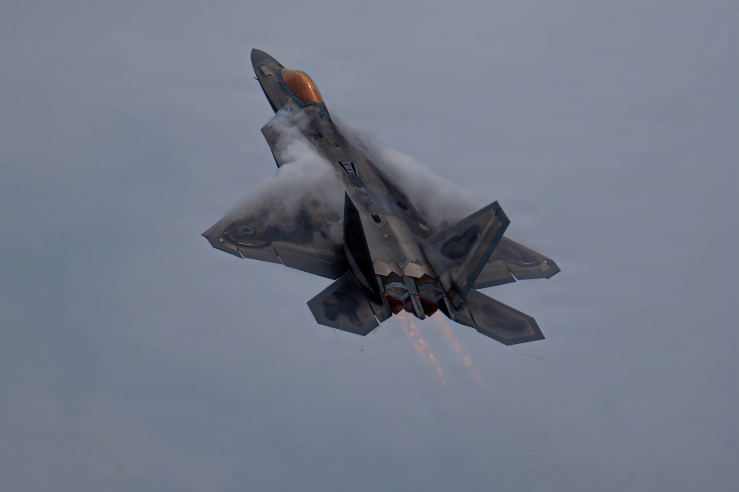 Best wallpaper and background, picture, video, news, Military, Aircraft, Jet Aircraft, Jet Fighter, F-14 Tomcat, F-15 Strike Eagle, F/A-18 Super Hornet, C-130 Hercules, Airborne, F-22 Raptor, AWACS, Military picture, Military video, Aviation, Boeing, Airb