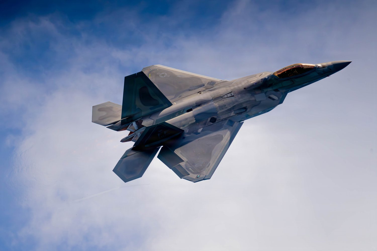 Best wallpaper and background, picture, video, news, Military, Aircraft, Jet Aircraft, Jet Fighter, F-14 Tomcat, F-15 Strike Eagle, F/A-18 Super Hornet, C-130 Hercules, Airborne, F-22 Raptor, AWACS, Military picture, Military video, Aviation, Boeing, Airb