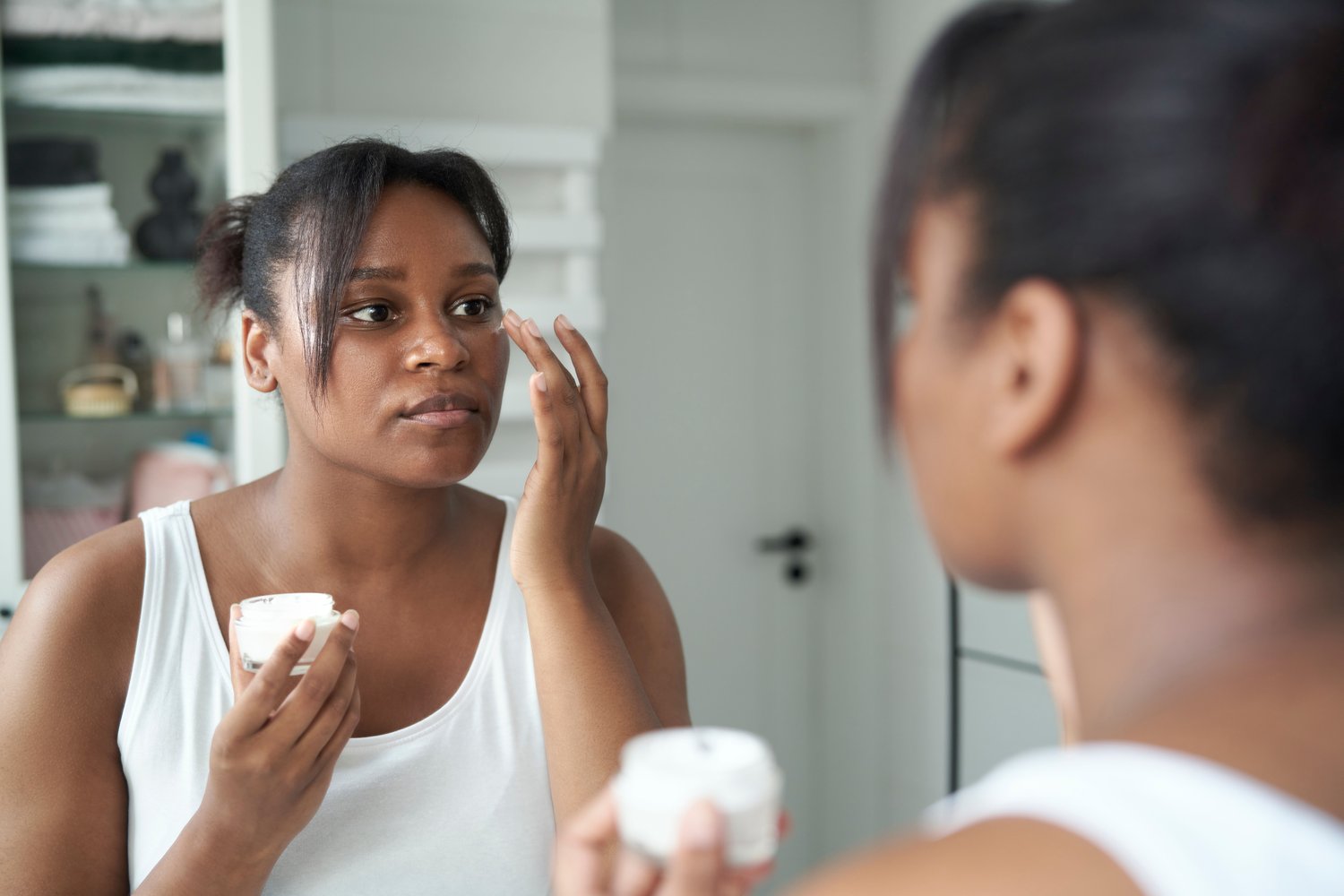 Skincare products hyperpigmentation routine