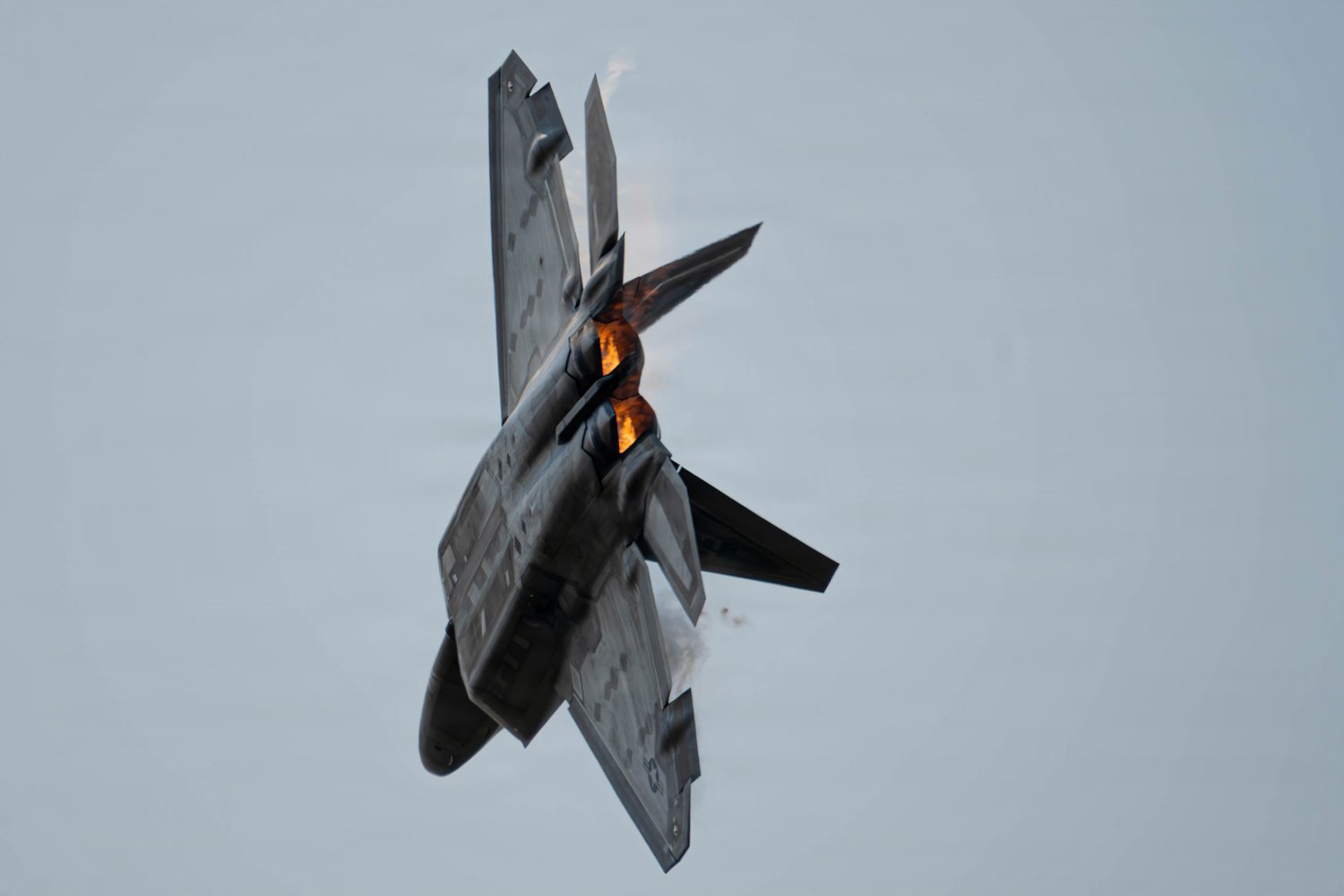 Best wallpaper and background, picture, video, news, Military, Aircraft, Jet Aircraft, Jet Fighter, F-14 Tomcat, F-15 Strike Eagle, F/A-18 Super Hornet, C-130 Hercules, Airborne, F-22 Raptor, AWACS, Military picture, Military video, Aviation, Boeing, Airb