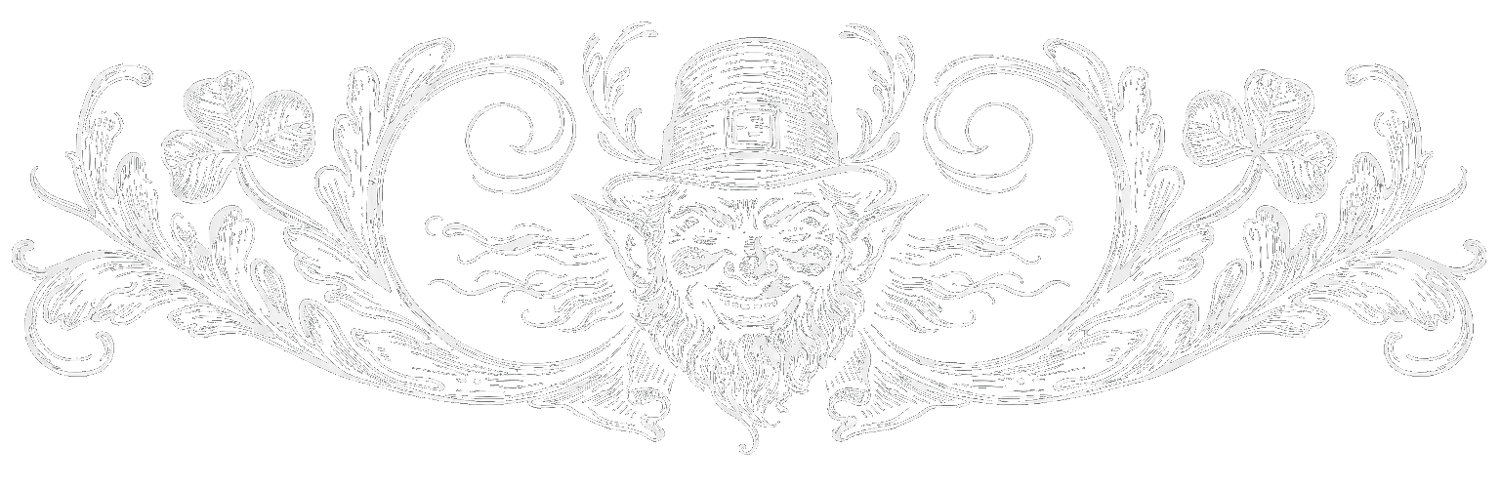 Ilustración de estilo grabado vintage que presenta a un leprechaun detallado con sombrero de copa y expresión pícara. La figura central está enmarcada por una composición simétrica de volutas ornamentales y tréboles, creando un diseño heráldico.  by petterxproject