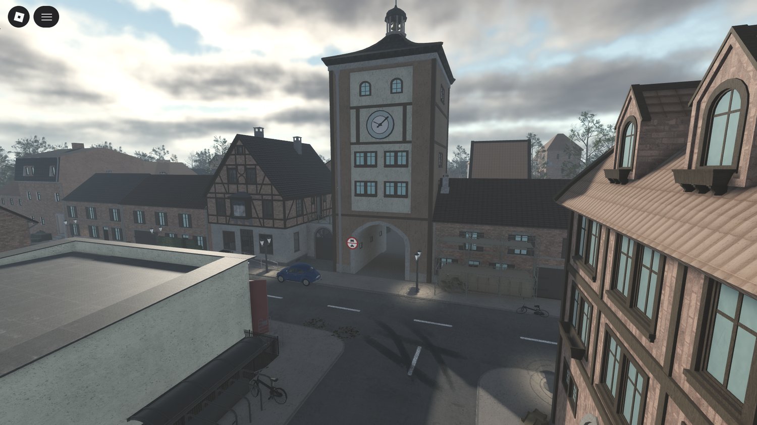 Tactical combat map with immersive design