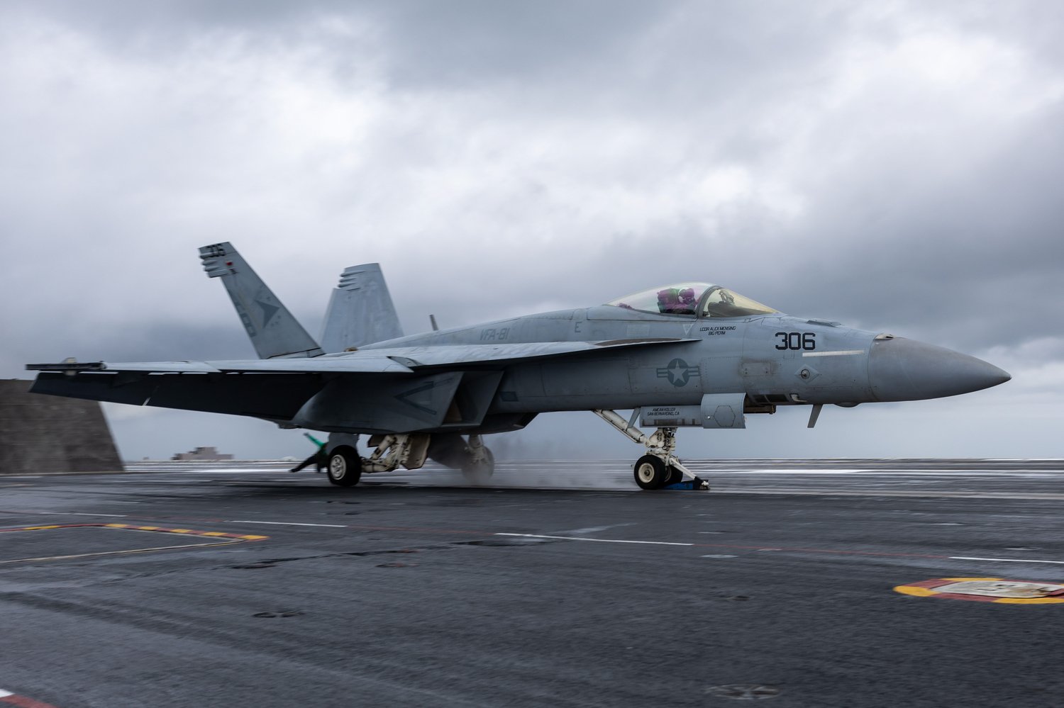 Military picture, Military video, Aviation, Boeing, Airbus, Military Men, USA, U.S. Army, U.S. Military, U.S. Air Force, U.S. Navy, Aircraft Carrier, F-35 Lightning II, C-17 Globemaster, Lockheed Martin, USS Abraham Lincoln, USS Theodore Roosevelt, USS Ge