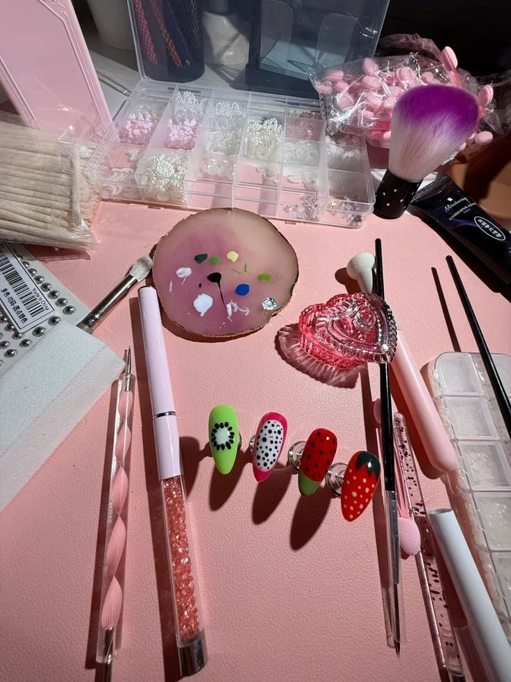 Nail technician determining prices for services to maximize profit and client satisfaction in a nail business.