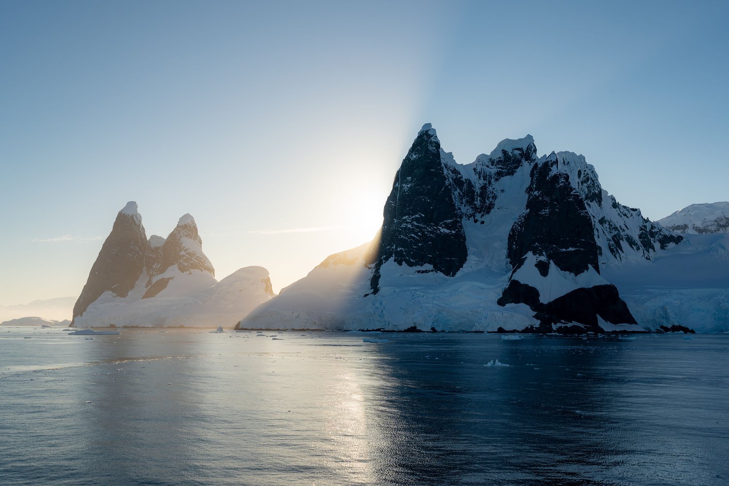 Antarctica mountains tits cape renard una peaks sunrise 4