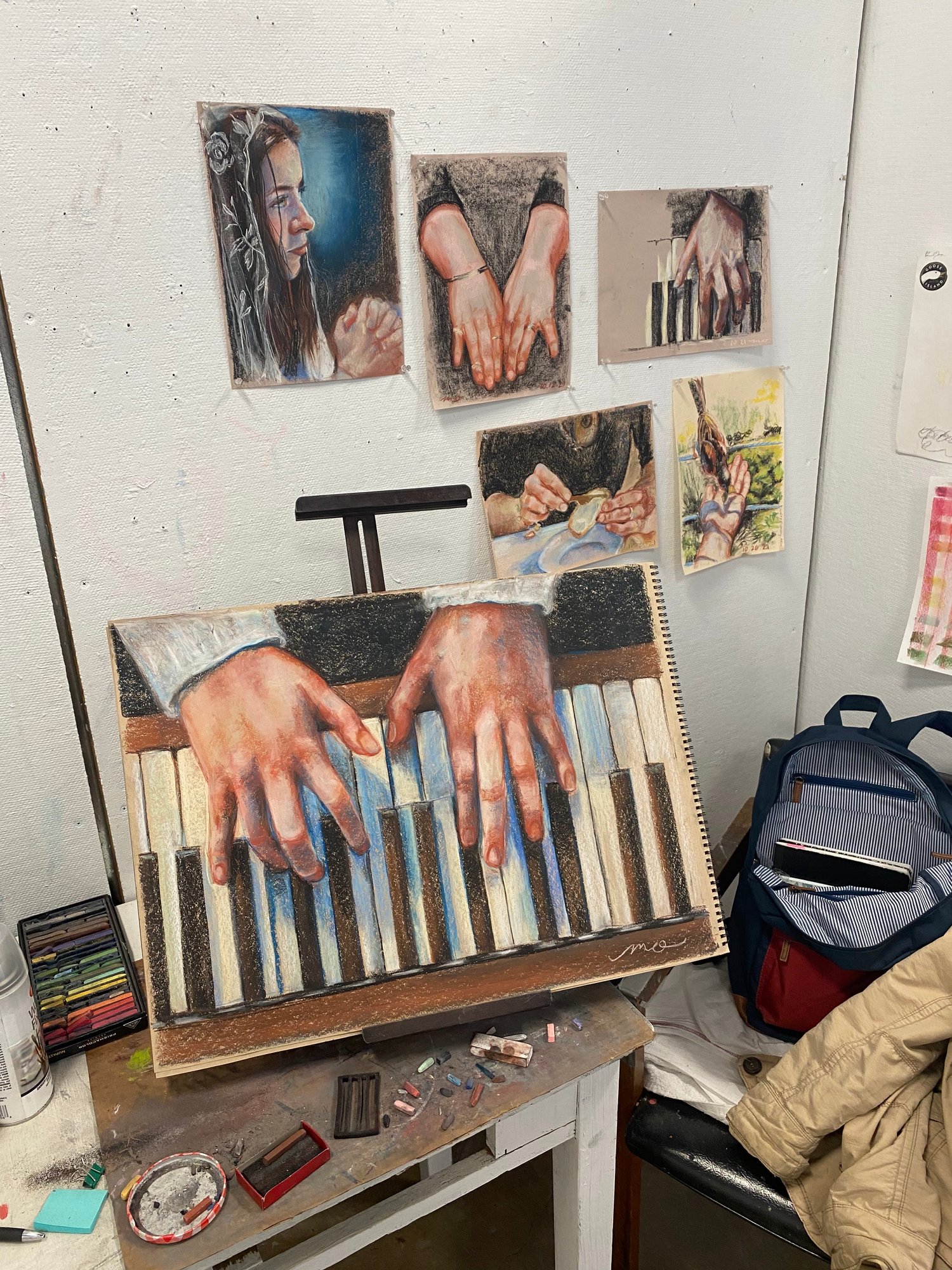 studio art, drawing, sketching