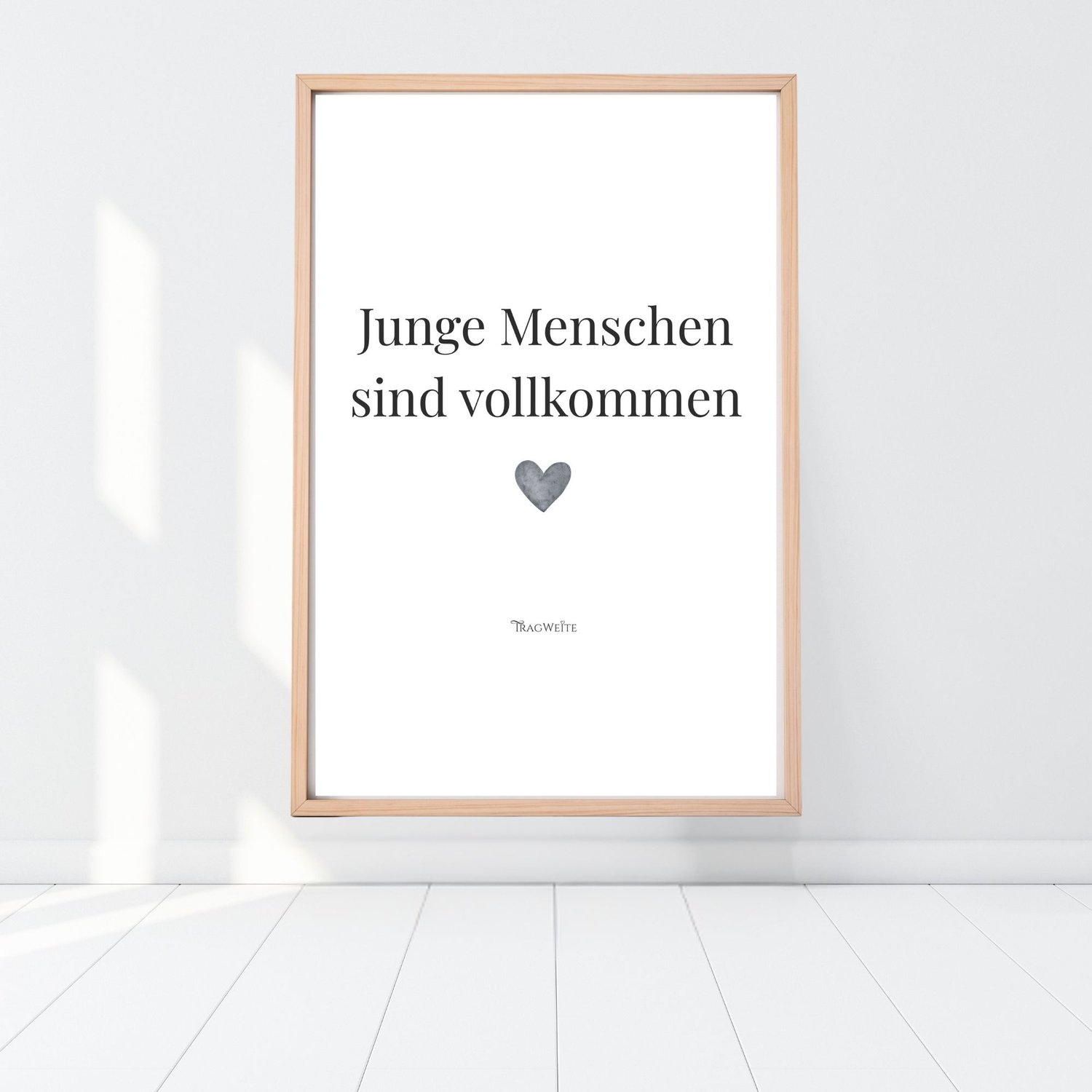 Poster „Junge Menschen sind vollkommen" Schwarz-Weiß auf dem Boden – tintensparsames Printable für Freilernerfamilien