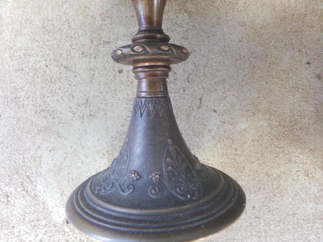 antique greek figures, centerpiece tazza, nicely detailed, winged lion, greek sphink on helmet for one