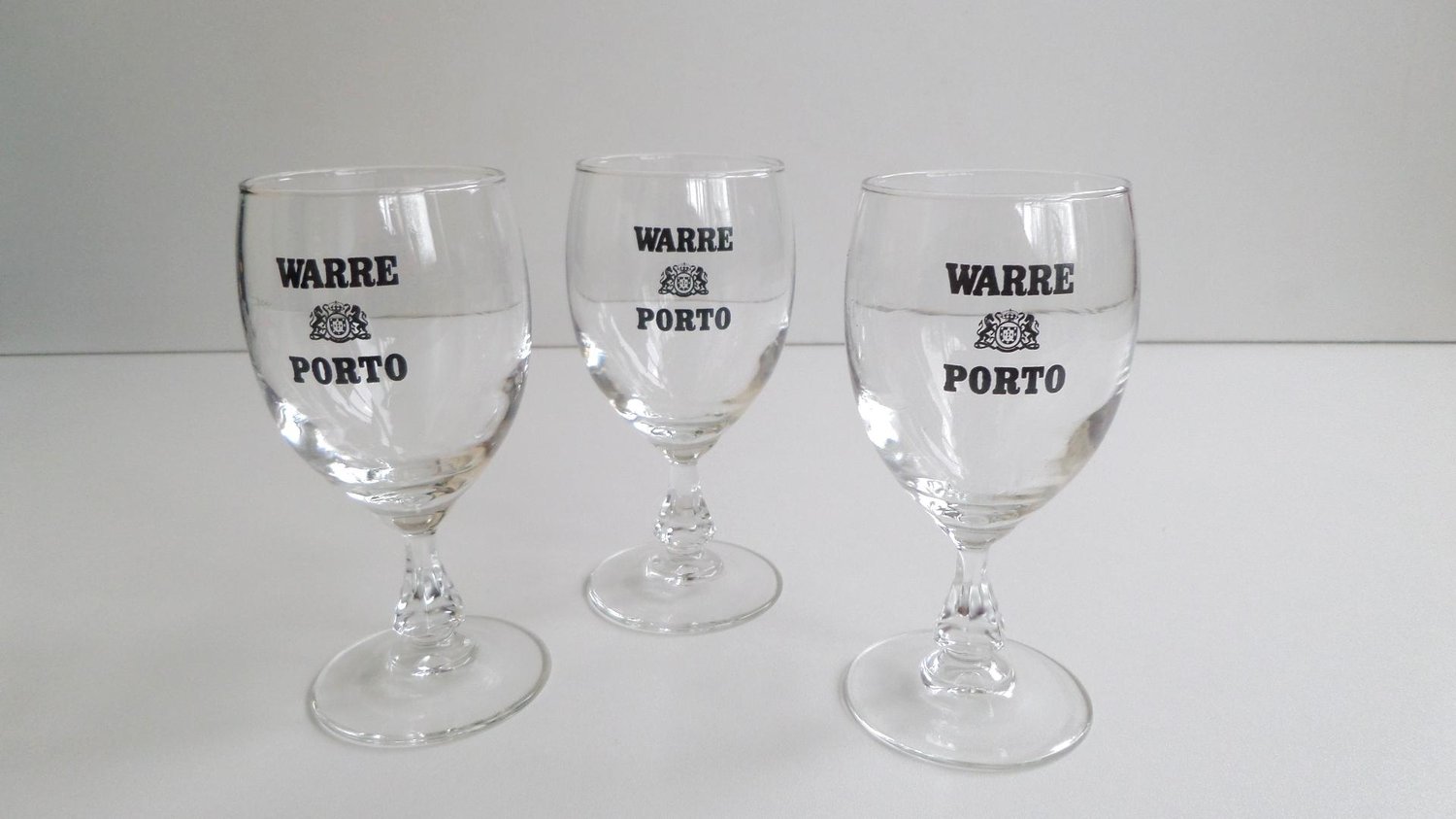 1980s Retro Porto stemmed glasses