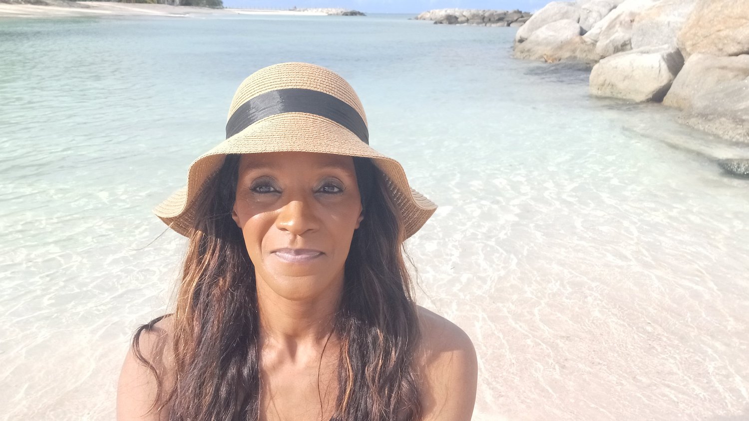 Solo Travel Barbados: Finding Hidden Paradise Beaches.  Looking for a quiet, non-tourist beach in Barbados? Discover how to avoid the crowds, skip the taxi fees, and find peaceful paradise as a solo traveler.