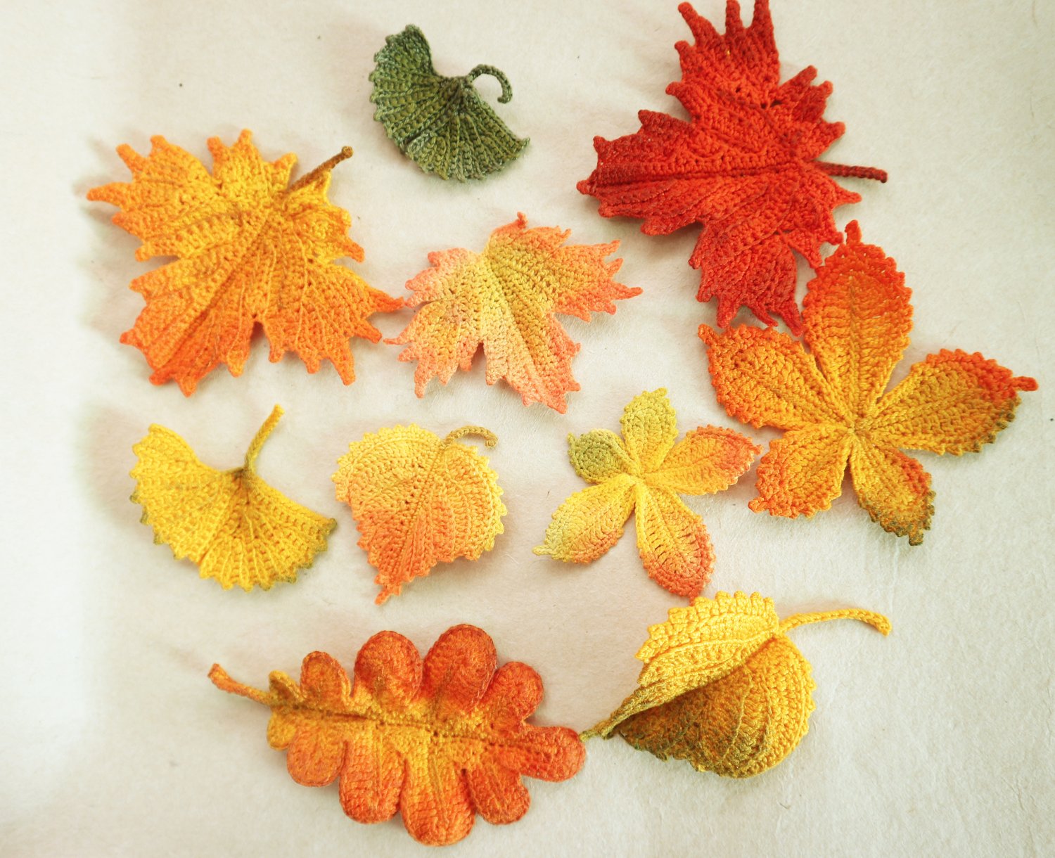 autumn-leaf-crohet-patterns by lalafcrochet