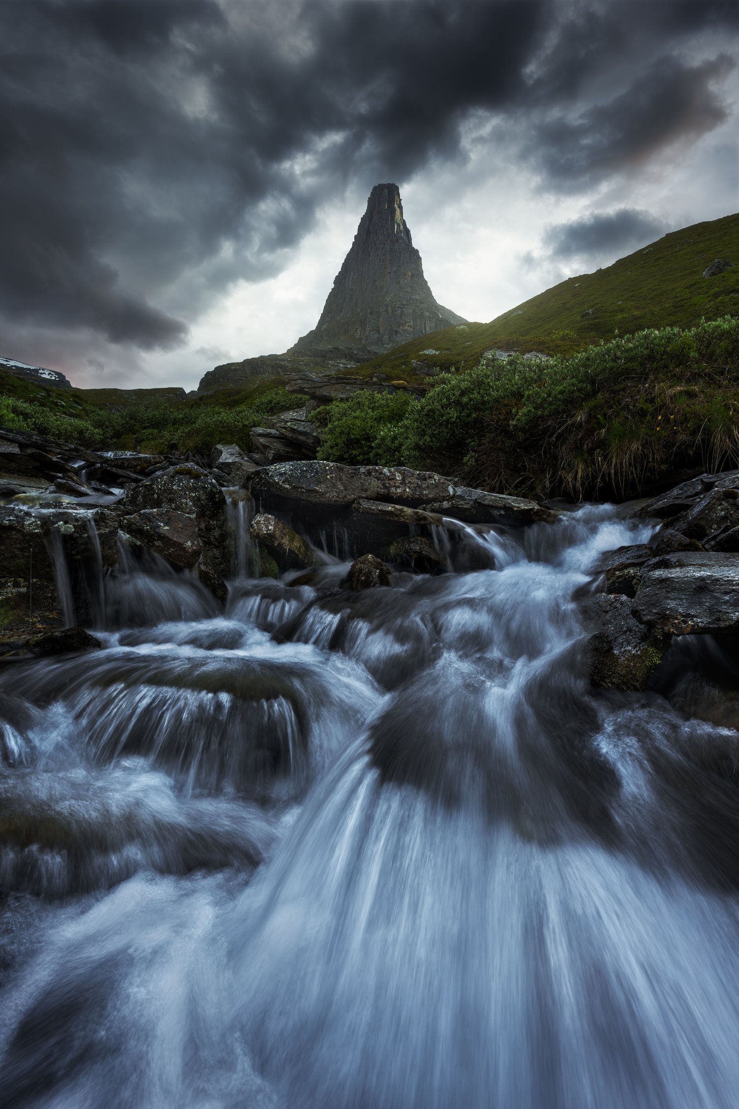 Switzerland Zervreilahorn landscape photography mountain pointy peak waterfall long exposure epic alps wide angle 4 moody_1