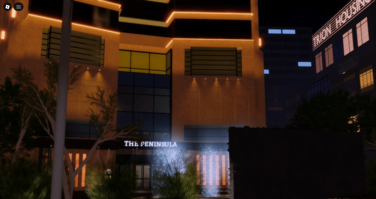 Hotel entrance with large exterior fountain