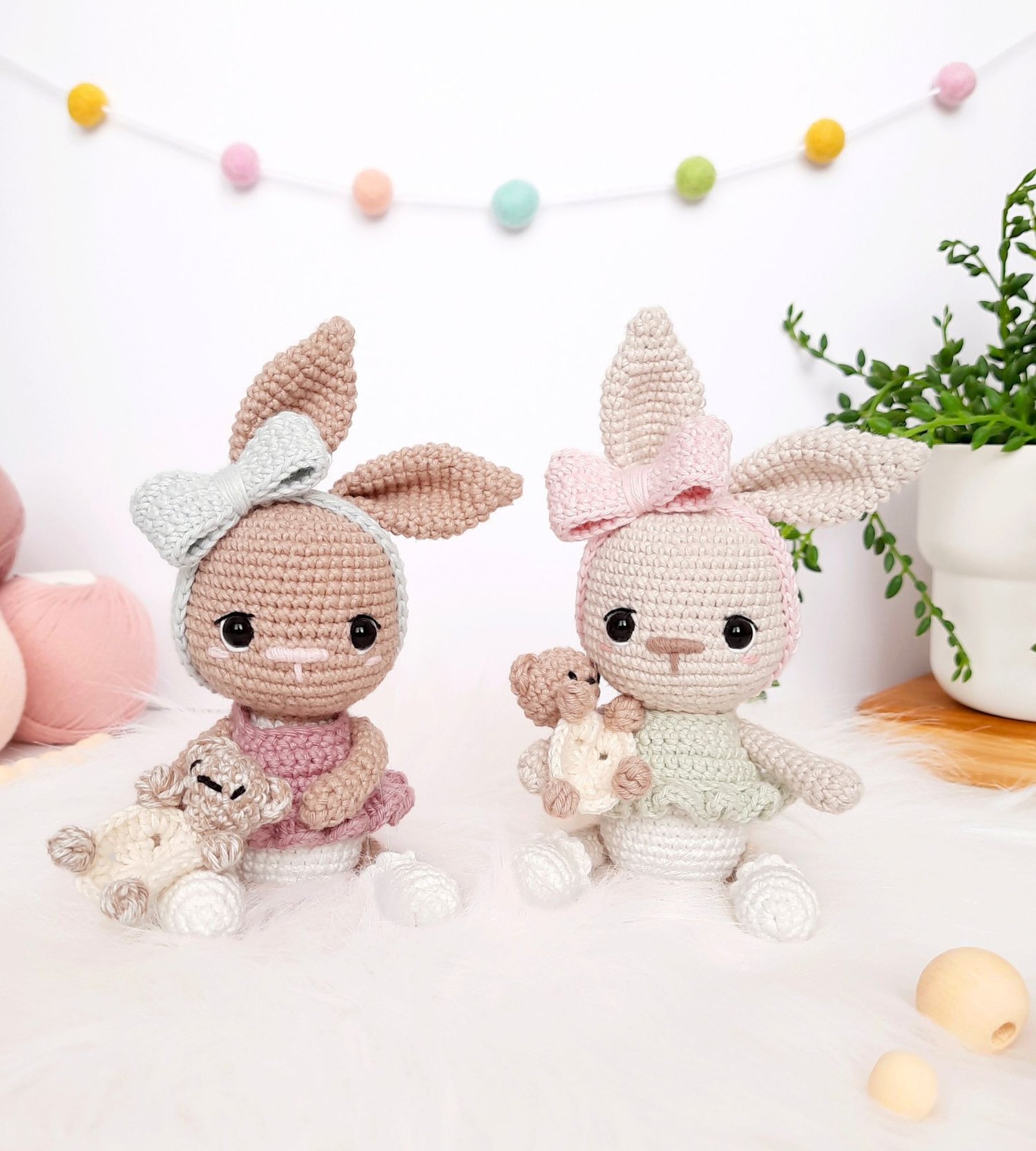 Amigurumi bunnies with headbands