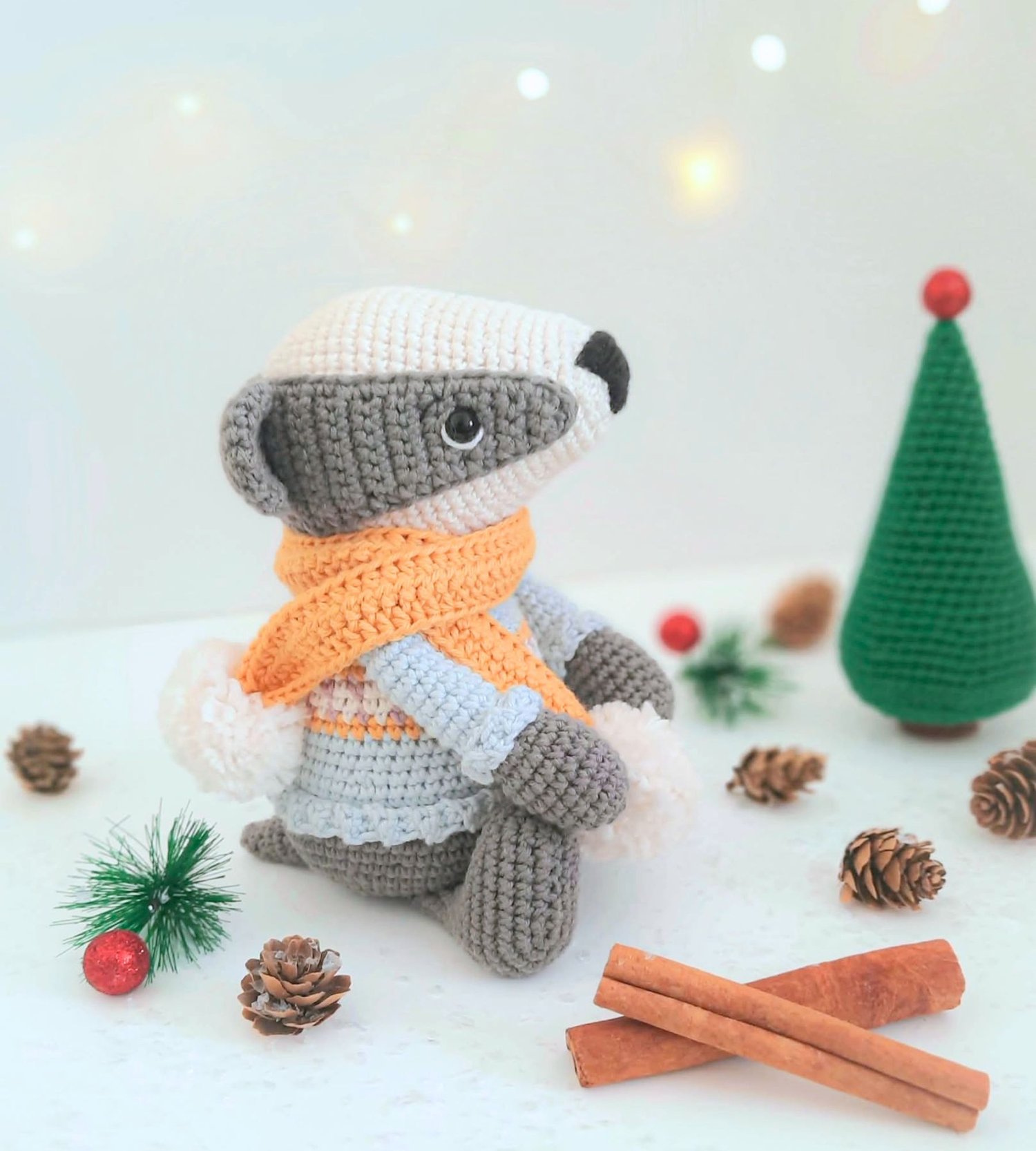 Amigurumi Badger in jumper