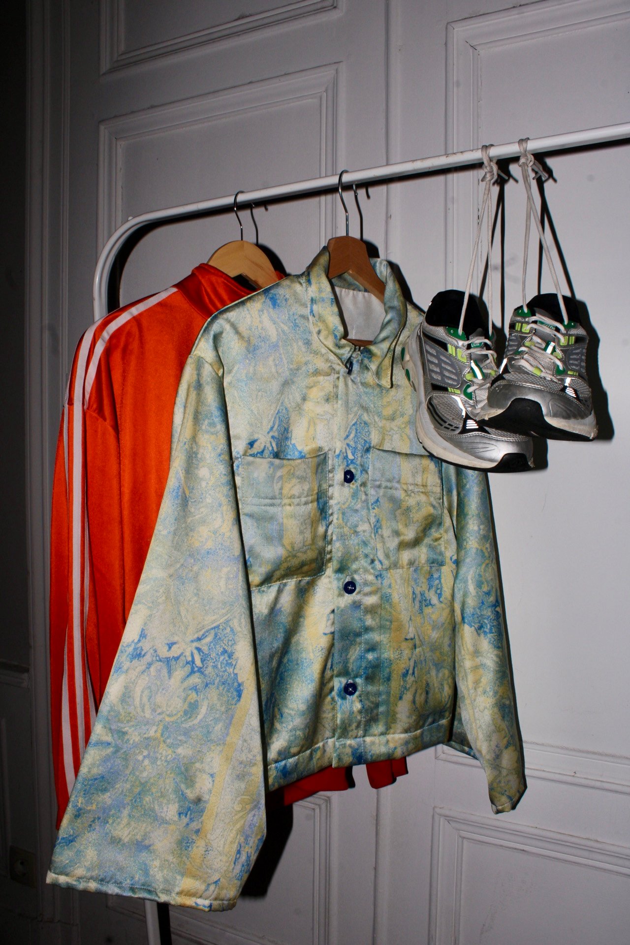 Veste chemise à manches larges coupe courte