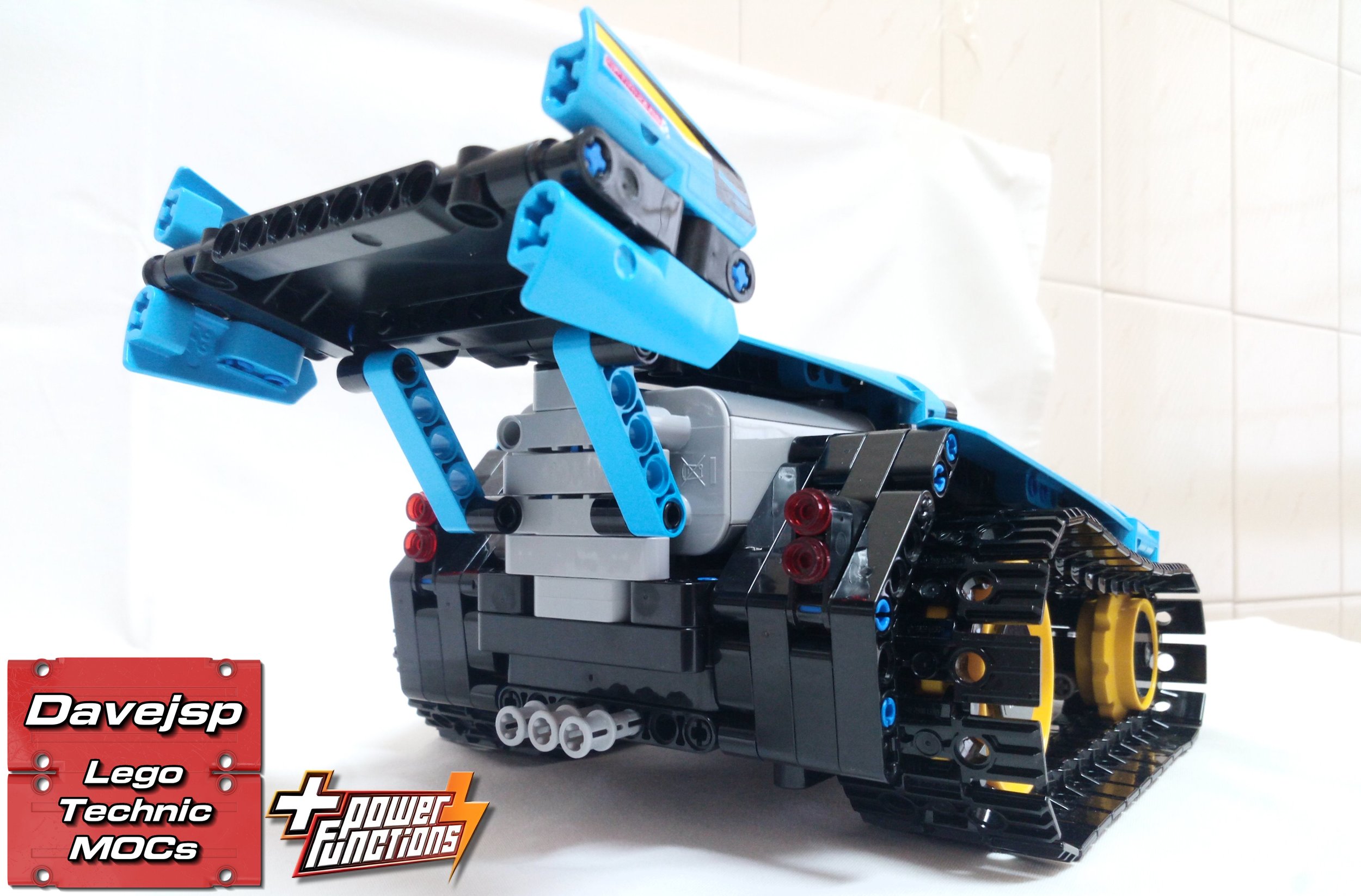 Lego Technic remote-controlled Subtractor Racer MOC