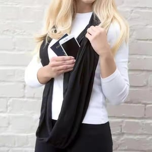 Women Infinity Loop Scarf with Hidden Zipper Pocket Travel Scarf Solid Color Neck Wrap Suitable for Daily Traveling Storage