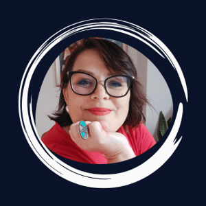 Szujó Betti pár- és családterapeuta