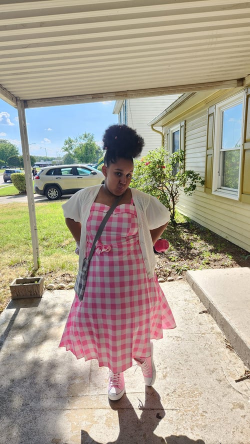 Co-Owner of Andri's Boutique, young fashion icon, young entreprenuer