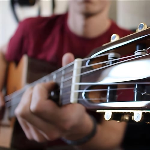 Music Composer & Songwriter for Sync Licensing