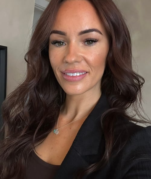 Gemma Pope nail artist Academy