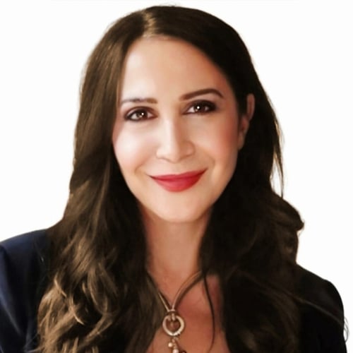 Alev Zeki | Cognitive Behavioural Hypnotherapist