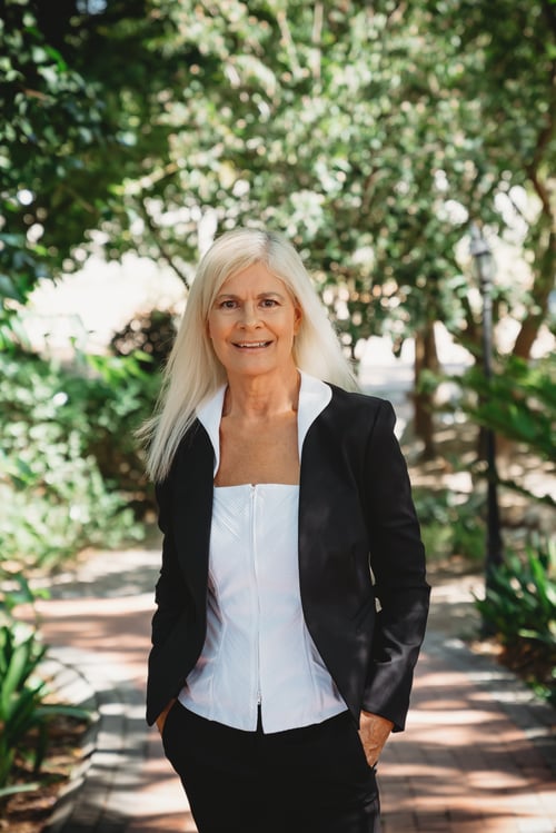 I'm Beverley Schäfer, founder of The Back To Yourself Reset™ and creator of a science-informed approach that helps high-performing women reclaim their energy, clarity, and self-trust after burnout.