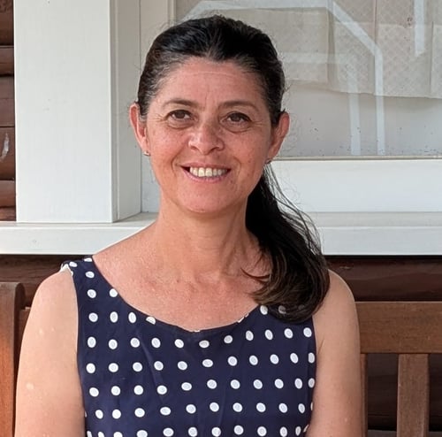 This is Gisela Romanach from Calm Mindfulness Meditations - mindfulgisela.com