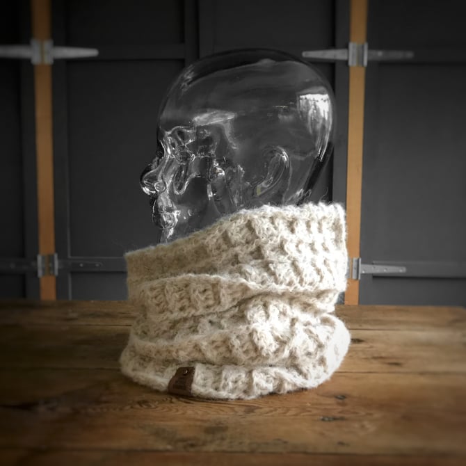 Off Grid Cowl crochet pattern - Payhip