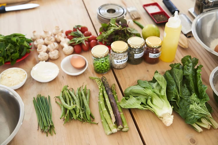 Healthy greens: leafy greens, green beans, asparagus for article about superfoods