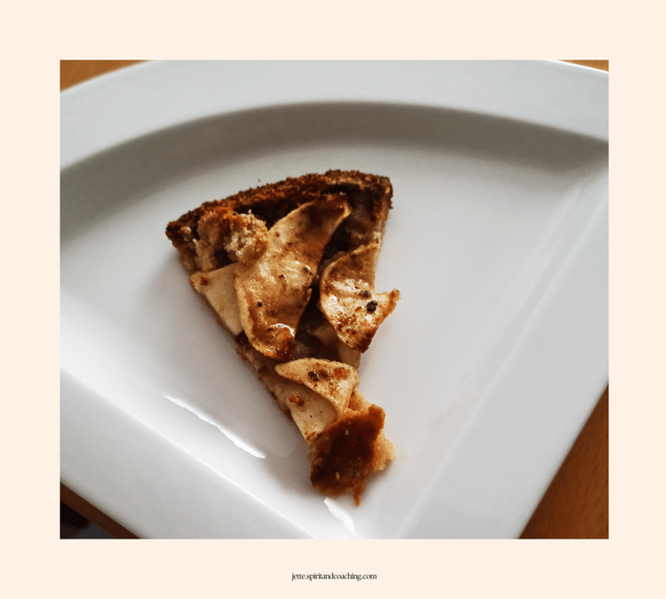 jette-hofmann-vegane-glutenfreie-apfeltarte-rezept