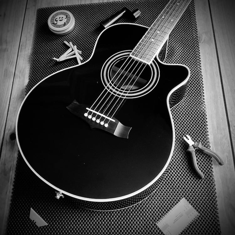 Acoustic Guitar Repair