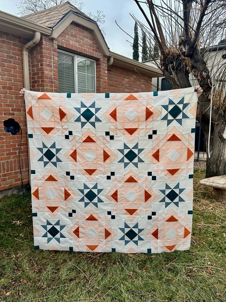 Interlaced Stars quilt pattern kit designed by Alexandra Bordallo