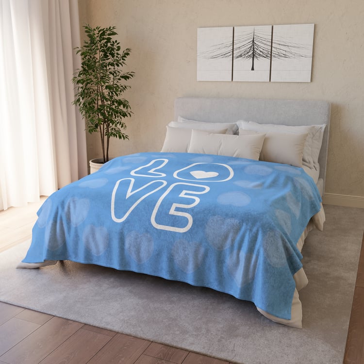 Soft Polyester Blanket Love Blue