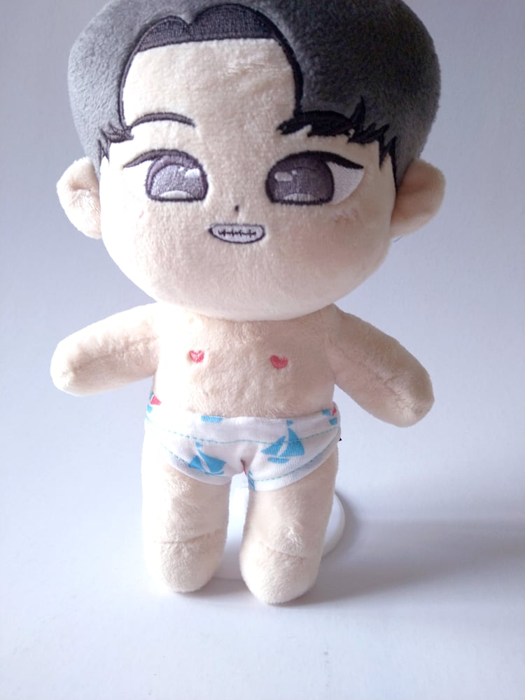 DIY 20cm plush doll pattern