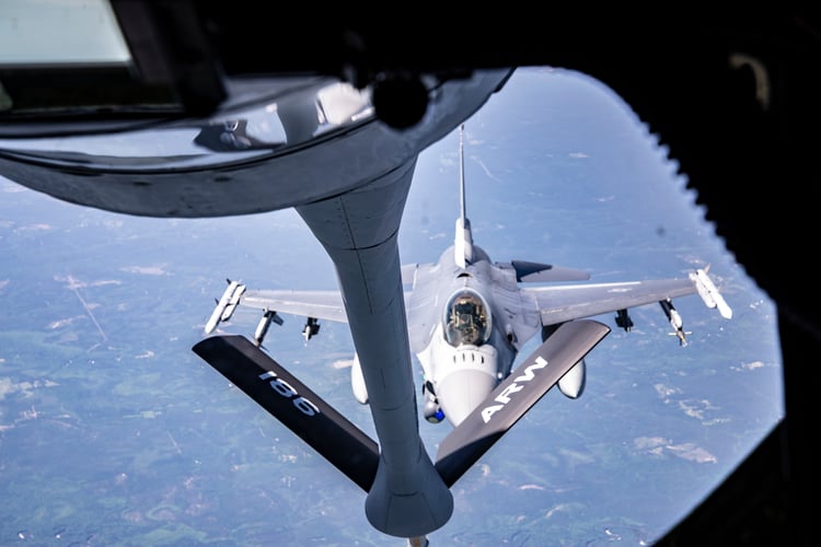 Best wallpaper and background, picture, video, news, Military, Aircraft, Jet Aircraft, Jet Fighter, F-14 Tomcat, F-15 Strike Eagle, F/A-18 Super Hornet, C-130 Hercules, Airborne, F-22 Raptor, AWACS, Military picture, Military video, Aviation, Boeing, Airb