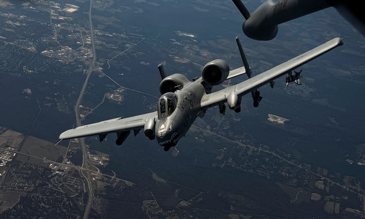 Best wallpaper and background, picture, video, news, Military, Aircraft, Jet Aircraft, Jet Fighter, F-14 Tomcat, F-15 Strike Eagle, F/A-18 Super Hornet, C-130 Hercules, Airborne, F-22 Raptor, AWACS, Military picture, Military video, Aviation, Boeing, Airb