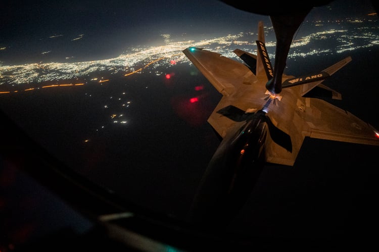 Best wallpaper and background, picture, video, news, Military, Aircraft, Jet Aircraft, Jet Fighter, F-14 Tomcat, F-15 Strike Eagle, F/A-18 Super Hornet, C-130 Hercules, Airborne, F-22 Raptor, AWACS, Military picture, Military video, Aviation, Boeing, Airb