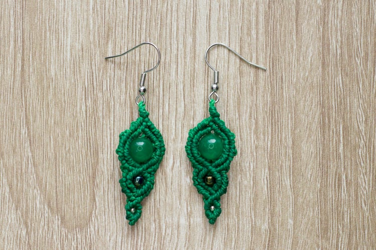 Green Agate Macramé Earrings by Woodland Workbench