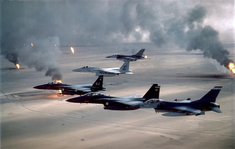 Best wallpaper and background, picture, video, news, Military, Aircraft, Jet Aircraft, Jet Fighter, F-14 Tomcat, F-15 Strike Eagle, F/A-18 Super Hornet, C-130 Hercules, Airborne, F-22 Raptor, AWACS, Military picture, Military video, Aviation, Boeing, Airb