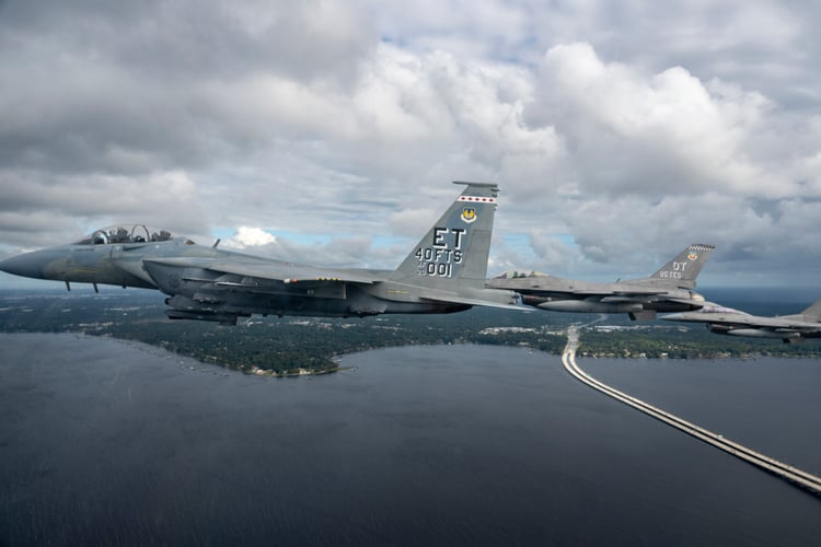 Best wallpaper and background, picture, video, news, Military, Aircraft, Jet Aircraft, Jet Fighter, F-14 Tomcat, F-15 Strike Eagle, F/A-18 Super Hornet, C-130 Hercules, Airborne, F-22 Raptor, AWACS, Military picture, Military video, Aviation, Boeing, Airb