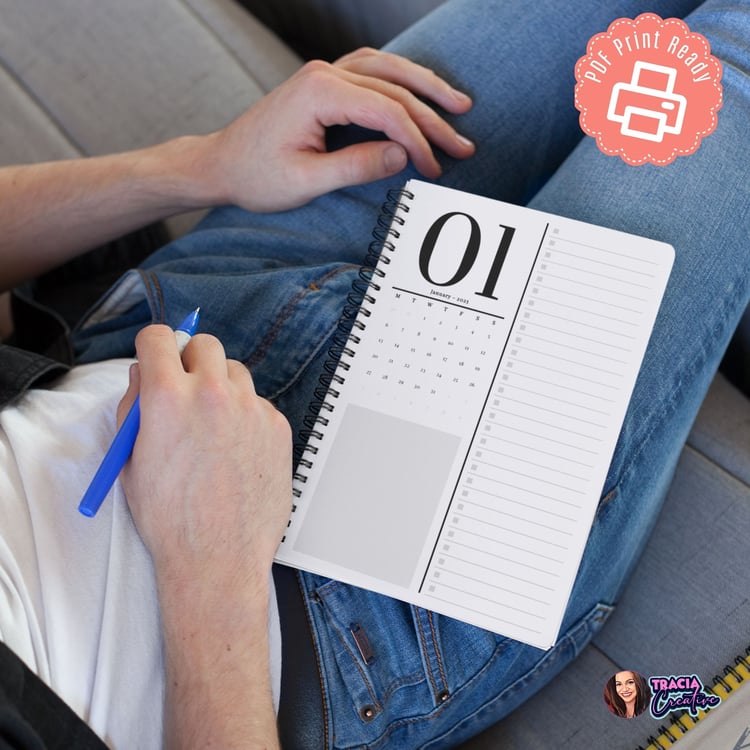 2025 Minimalist Monthly Calendar – Simple & Stylish